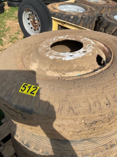 22.5 Steel wheels and tires