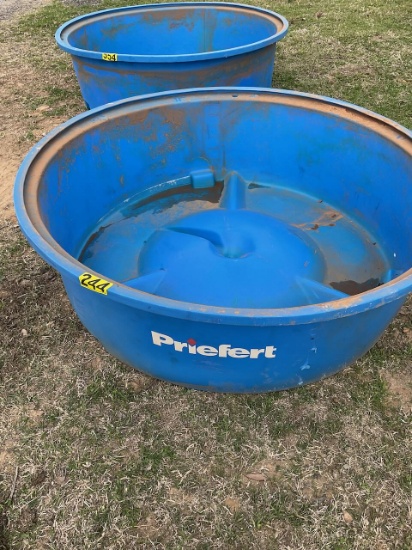 120 Gallon New Water Trough