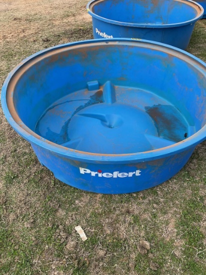 120 Gallon New Water Trough