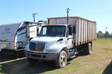 International 18 yard Dump Truck