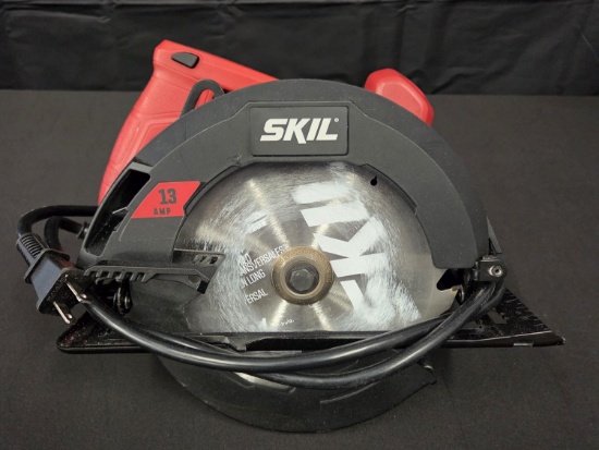 13A Skil Saw 13 AMP 7 1/4" Circular Saw Great Condition