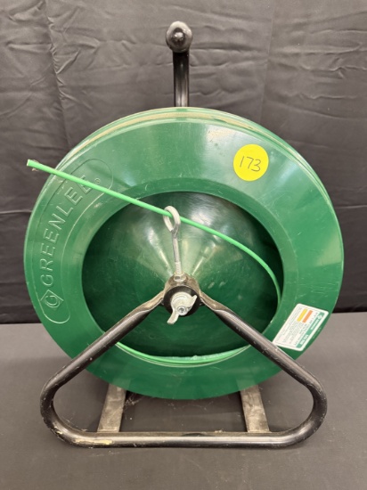 Greenlee 542-200 200-Feet x 3/16-Inch Fiberglass Fish Tape in Reel Stand