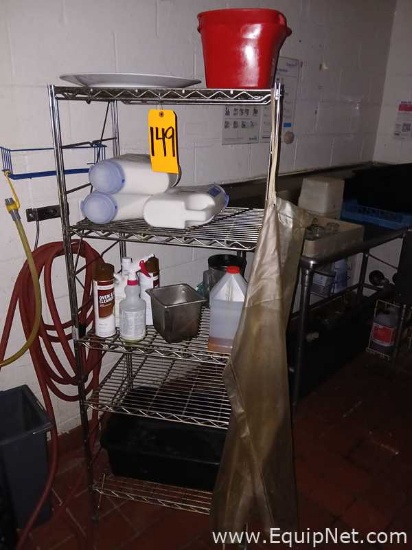 Lot of Kitchen Cleaning Area Elements
