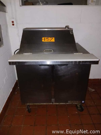 Beverage-Air Spe27HC-12MB, Mega Top Sandwich Prep Table