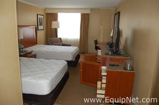Lot of Guest Room and Contents