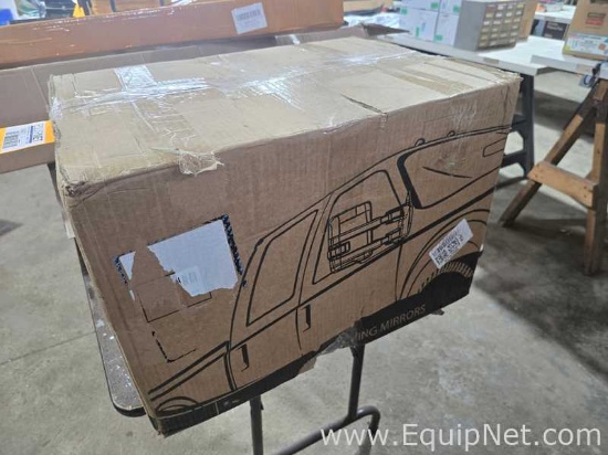 Set Of 2 New In Box Towing Mirrors