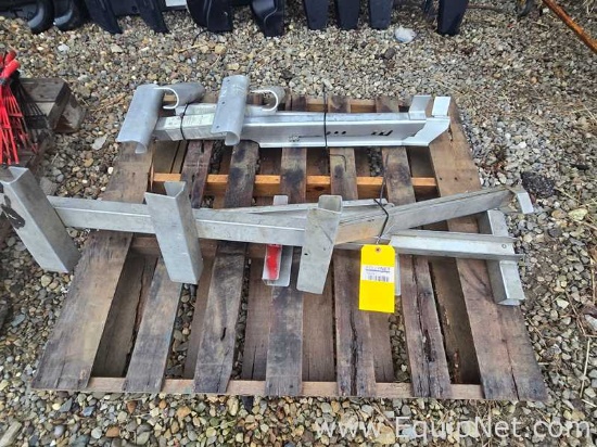 Lot Of 2 Sets Of Aluminum Ladder Jacks