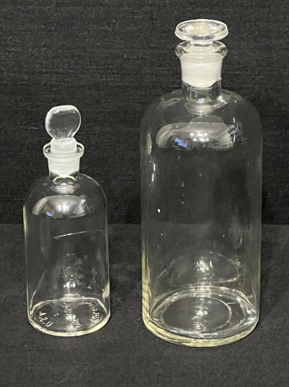 Apothecary Bottle with Stopper and Apothecary Jar with Stopper