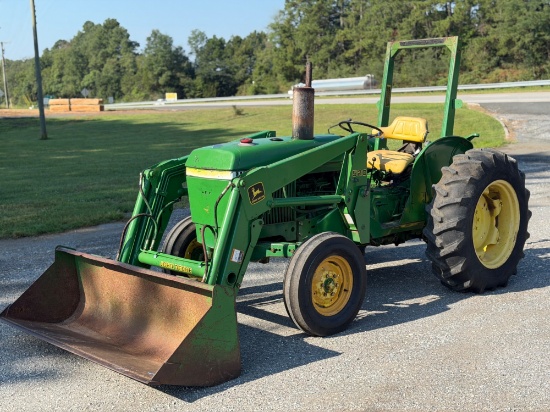 John Deere 2040