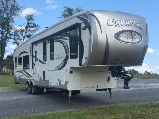 2018 Columbus Palomino F377MBC
