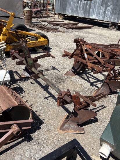 2 ROW BUSTER PLOW