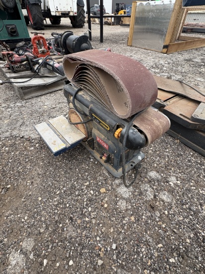 RYOBI SANDER
