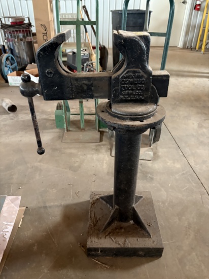 VICE/STAND