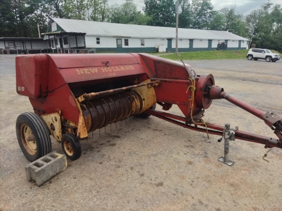 New Holand Baler