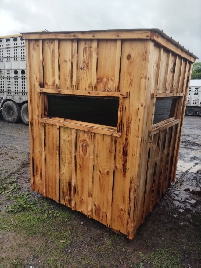 wooden hunting blind