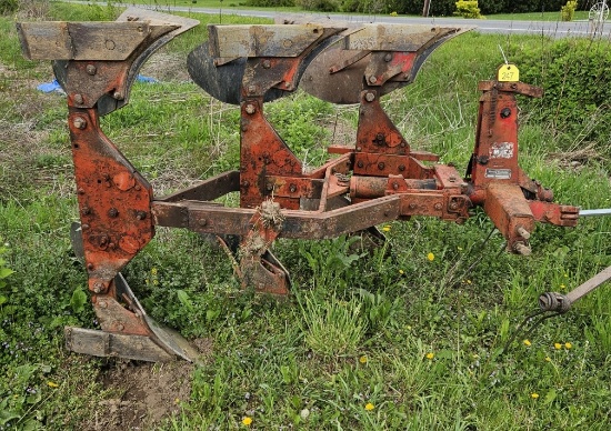 3 pt 3 bottom plow