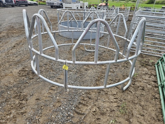 new hay feeder