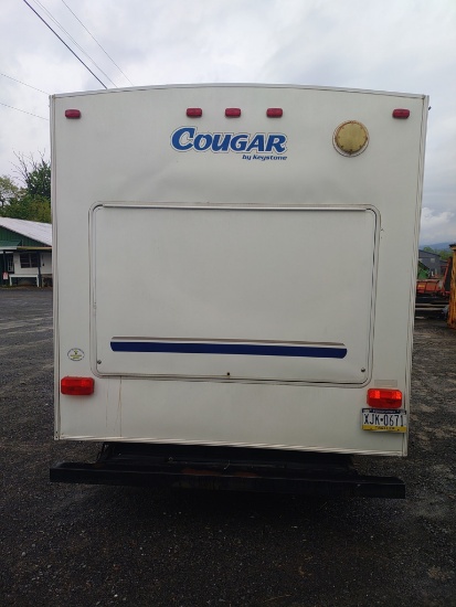 2005 cougar camper (w/title)