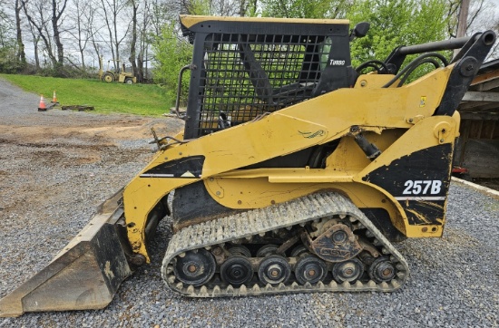 2005 Cat 257B Skid Steer