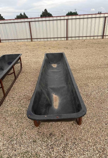 Cattle feeder