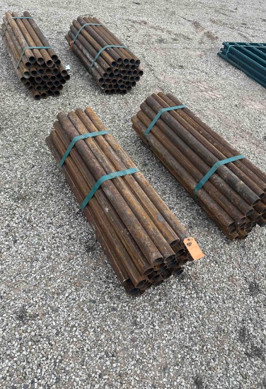 Bundle of 4 foot pipe