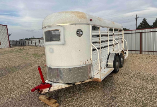 Bumper Pull stock trailer 16 foot