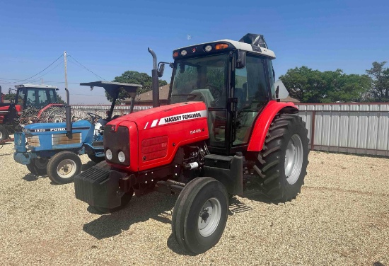 Massey Ferguson 5445 & Sicke bar
