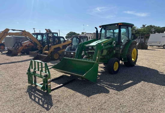 2021. 5065 Low hour, John Deere Tractor