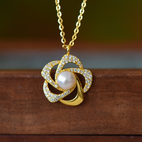 An Exquisite Sterling Silver-Gold Plated Inlaid White Jade Pendant