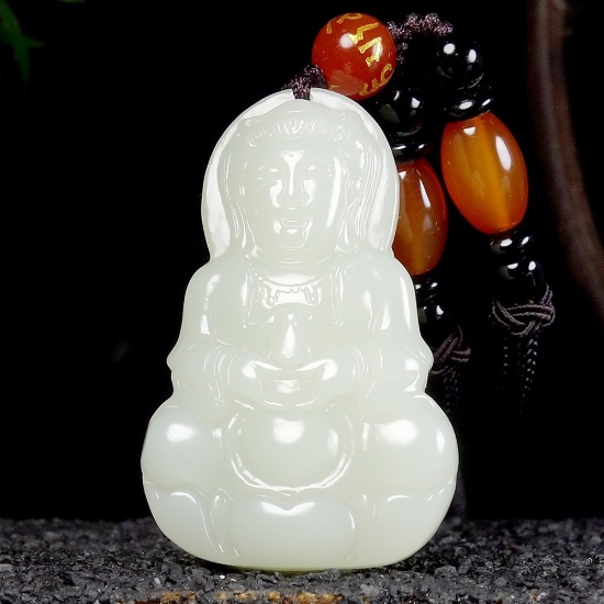 An Exquisite White Jade Statue of Avalokitesvara Pendant