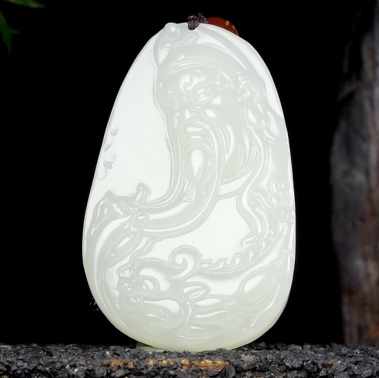 An Exquisite White Jade Statue of Guan gong Pendant