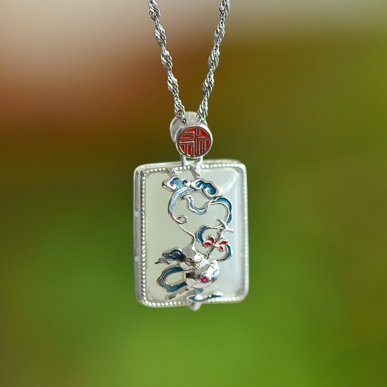 An Exquisite Sterling Silver Inlaid White Jade Enamel Pendant