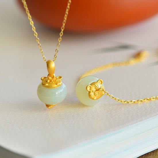 A Set of Fine Sterling Silver-Gold Plated Inlaid White Jade Jewelrys