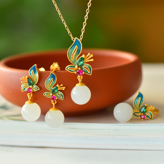 A Set of Fine Sterling Silver-Gold Plated Inlaid White Jade Enamel Jewelrys