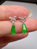A Pair of Exquisite 18k Gold Diamond Inlaid Jadeite Earrings