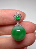 An Exquisite 18k Gold Diamond Inlaid Jadeite Pendant
