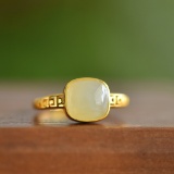 An Exquisite Sterling Silver-Gold Plated Inlaid White Jade Ring