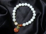 An Exquisite White Jade Bracelets