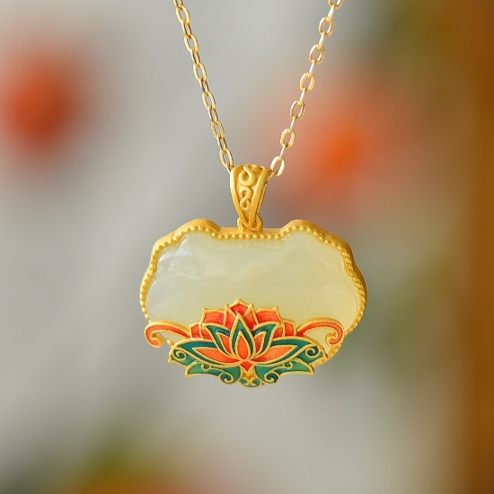 An Exquisite Sterling Silver-Gold Plated Inlaid White Jade Pendant