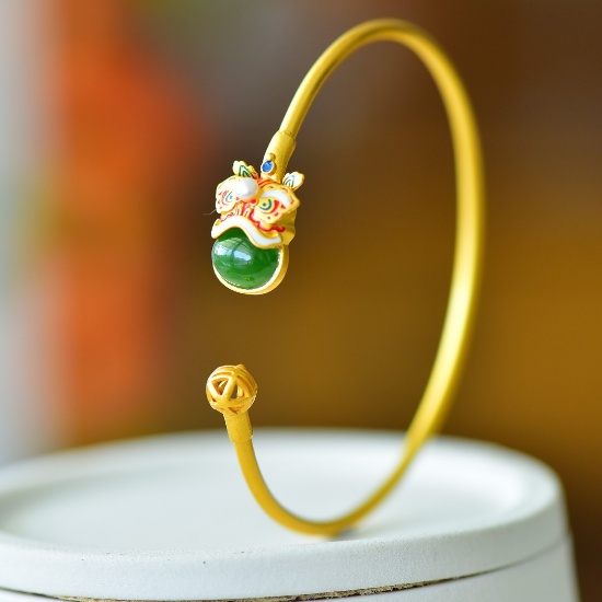 An Exquisite Sterling Silver-Gold Plated Inlaid Jasper Bracelets