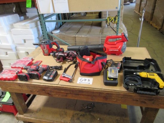 SOLD BY THE LOT: ASSORTED CRAFTSMAN, MILWAUKEE & DEWALT HAND TOOLS