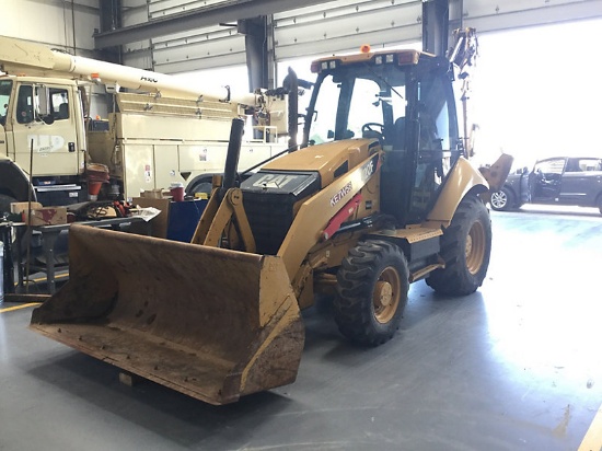 (Imperial, CA) 2013 Caterpillar 420F 4x4 Tractor Loader Backhoe Runs and operates, no digging bucket