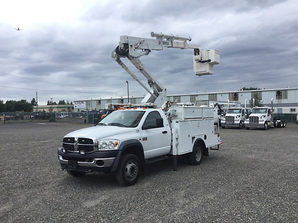 (Portland, OR) HiRanger LT38, Articulating & Telescopic Bucket Truck mounted behind cab on 2010 Dodg