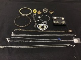 Misc. jewelry (Used ) NOTE: This unit is being sold AS IS/WHERE IS via Timed Auction and is located 