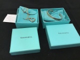 Necklace | bracelet (Used) NOTE: This unit is being sold AS IS/WHERE IS via Timed Auction and is loc