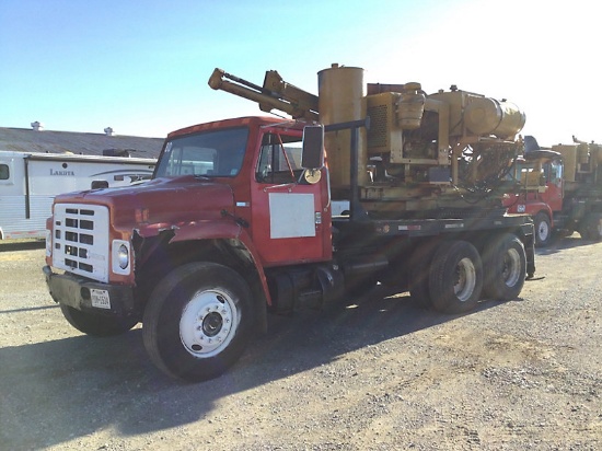(McKinney, TX) Texoma 330-15, Pressure Digger mounted on 1984 International F1954 T/A Cab & Chassis