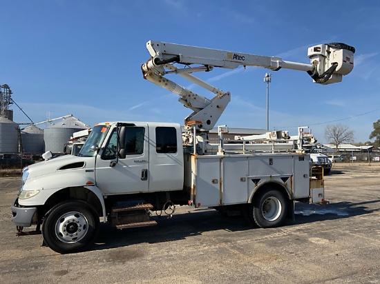 (South Beloit, IL) Altec TA40, Articulating & Telescopic Bucket Truck mounted behind cab on 2013 Int