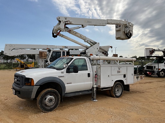 (Houston, TX) Altec AT37G, Articulating & Telescopic Bucket Truck mounted behind cab on 2006 Ford F5