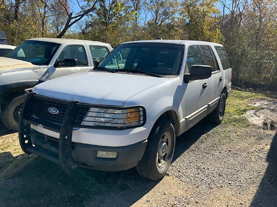 (Columbiana, AL) 2006 Ford Expedition 4-Door Sport Utility Vehicle, (Municipality Owned) Runs & Move