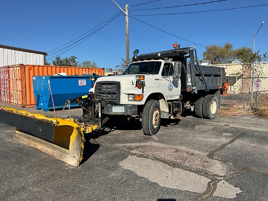 (Fountain, CO) 1998 Ford F800 Dump Truck, Plow not included Runs, Moves & Dump Operates
